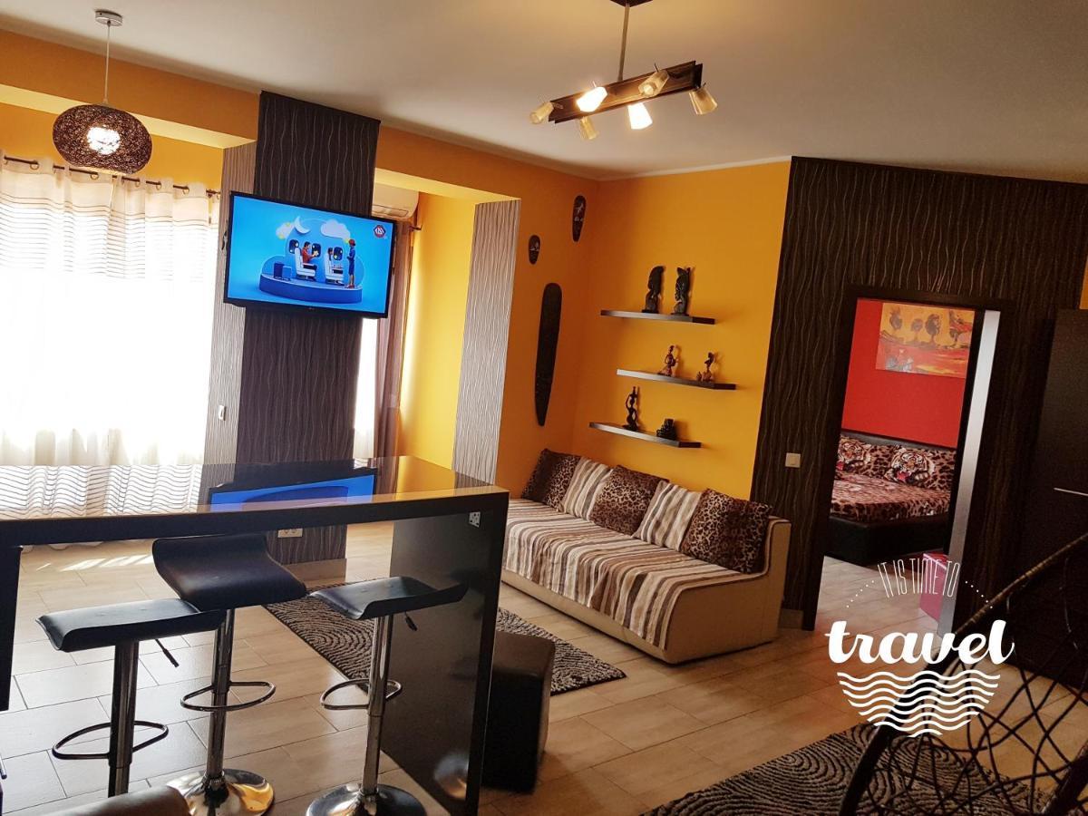 Yvo Lioness & Mamaia Nord Apartment Navodari Exterior photo