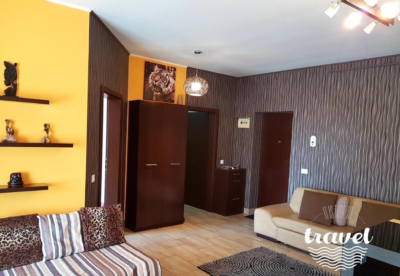 Yvo Lioness & Mamaia Nord Apartment Navodari Exterior photo