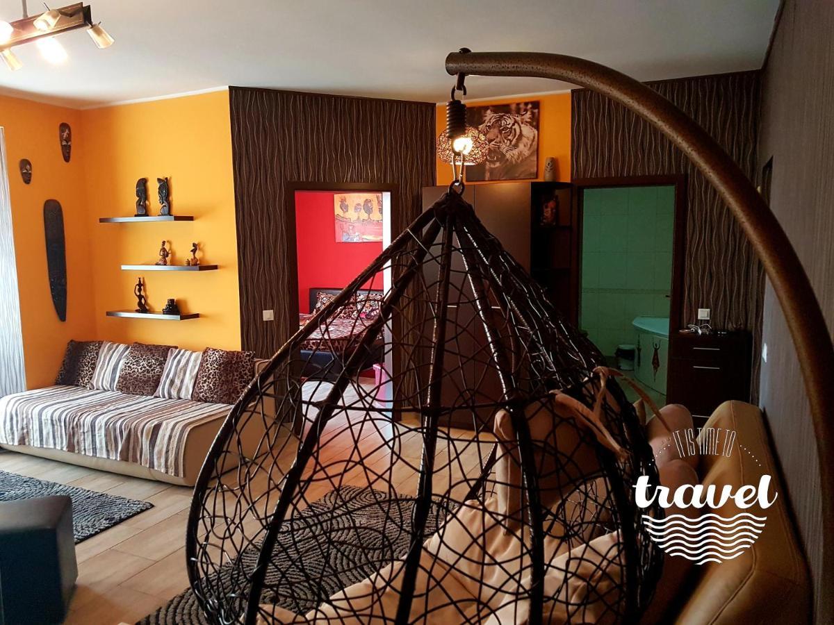 Yvo Lioness & Mamaia Nord Apartment Navodari Exterior photo