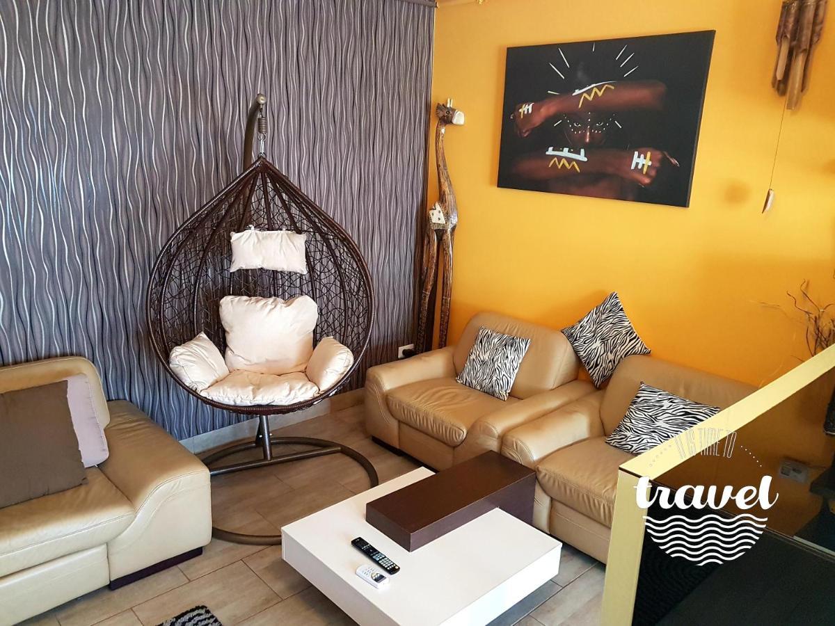 Yvo Lioness & Mamaia Nord Apartment Navodari Exterior photo
