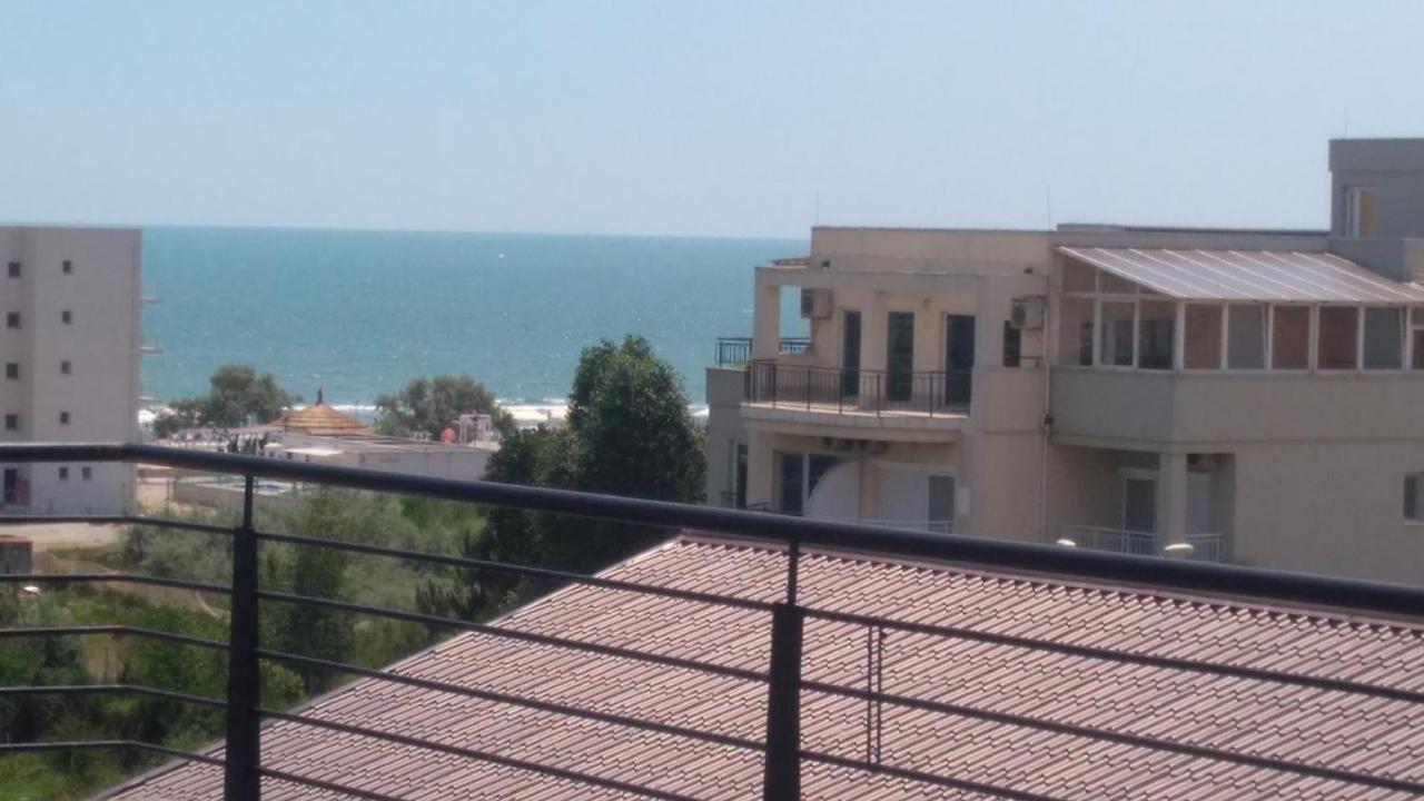 Yvo Lioness & Mamaia Nord Apartment Navodari Exterior photo